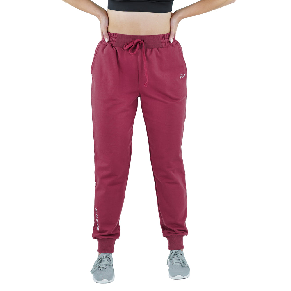 Evolution Jogger Berry, modeled front view