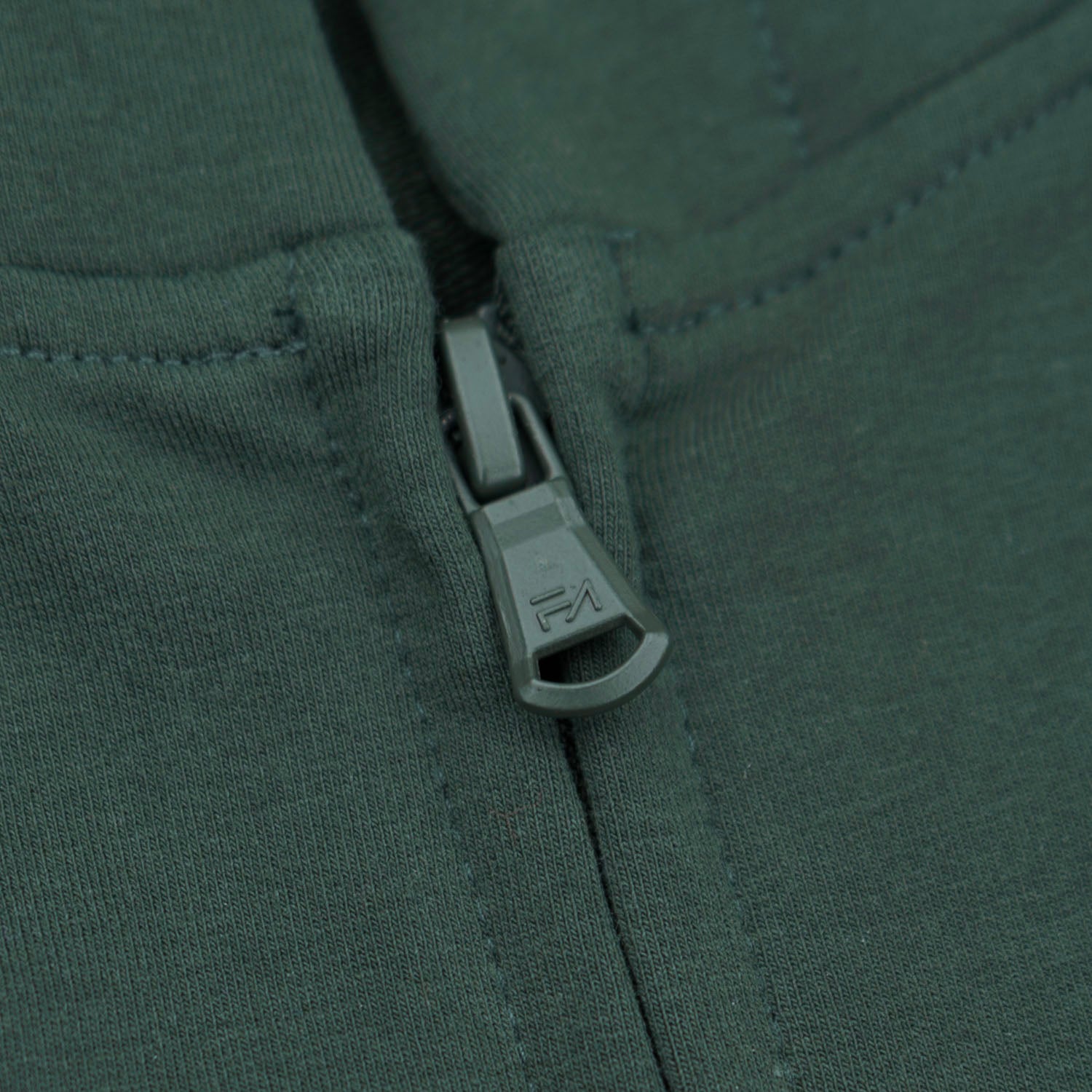 Kora Long Zipup Hoodie Pine Green (TT)