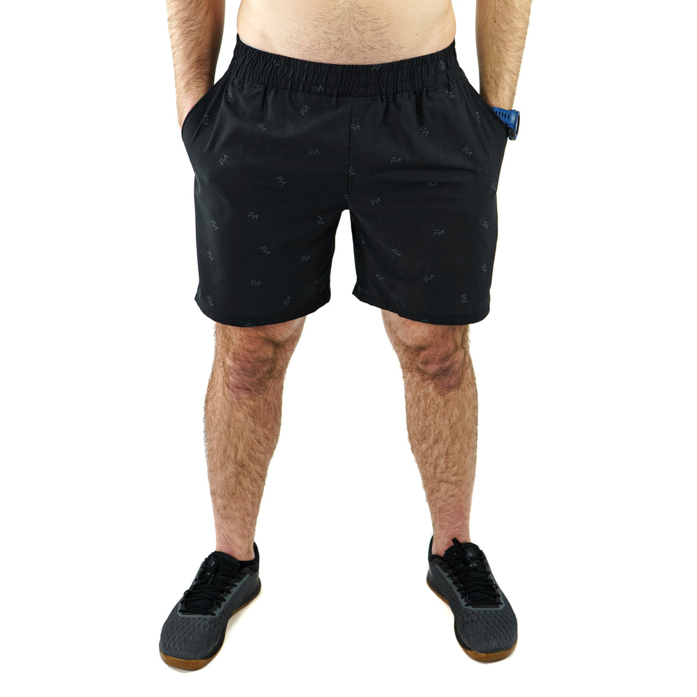 Unlimited Shorts Black FA, 7.5 inch modeled front view